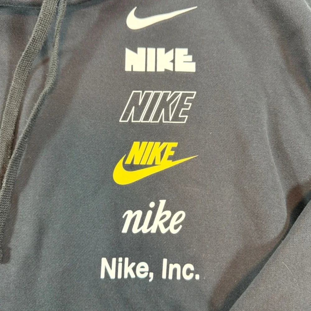 Nike Club Fleece Hoodie‎ Men's M Black Stacked Logo Pullover